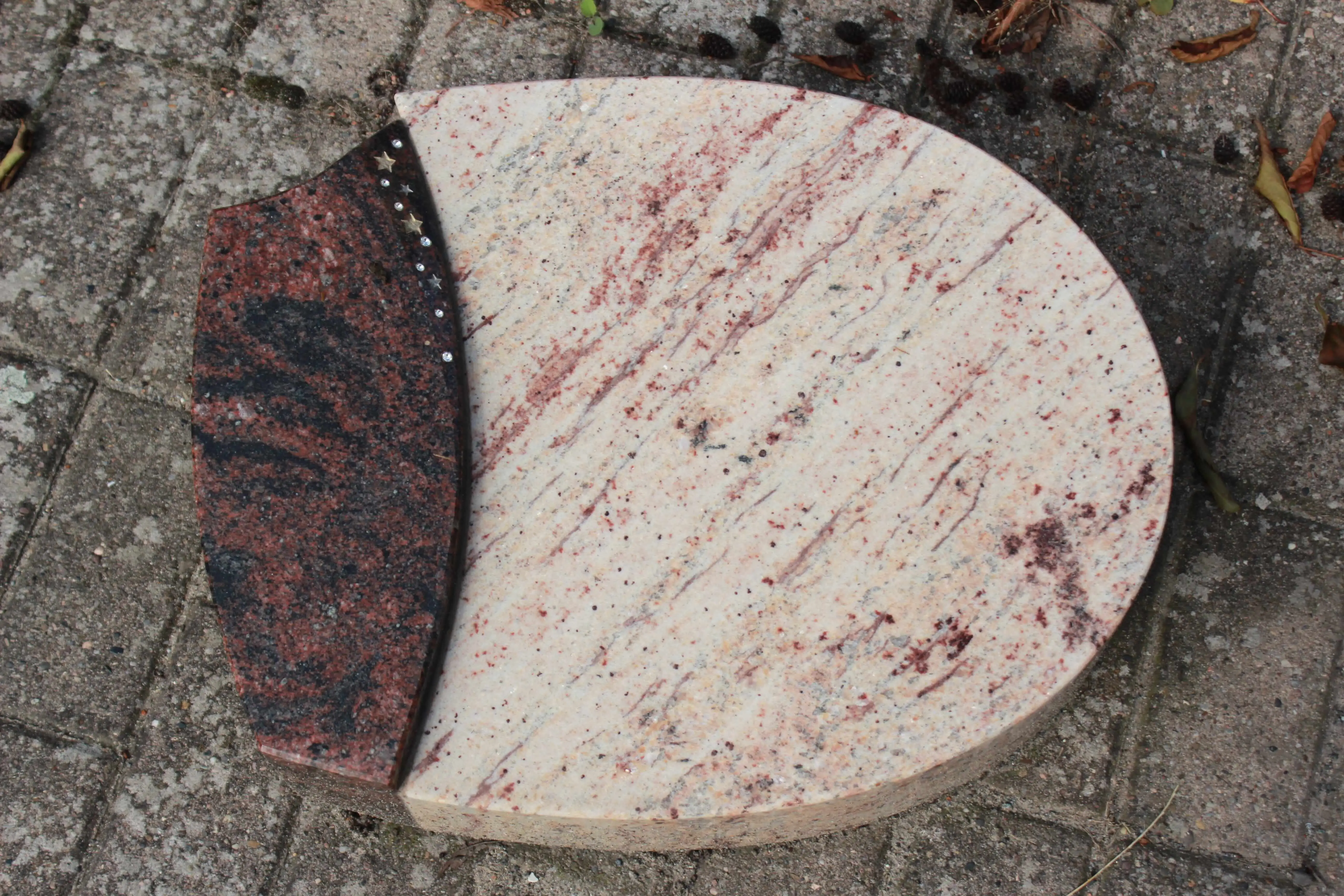 Projekt 6 - Grabmalgestaltung